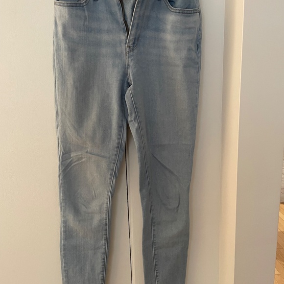 Levi’s High rise skinny jeans 27 - Picture 2 of 4